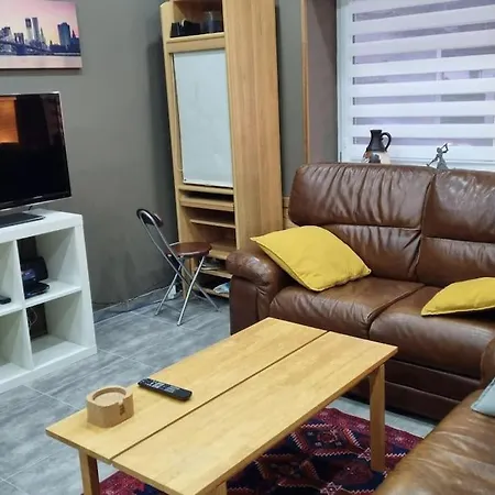 Slim's Cocoon House Next To Airport For 2a3 Pers Appartement Charleroi